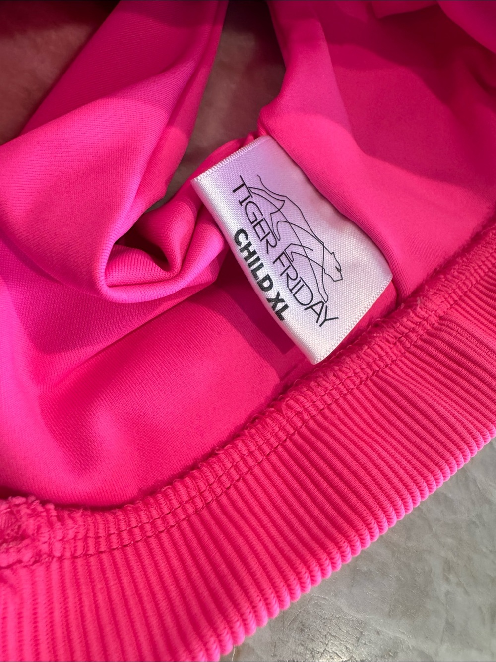 Tiger Friday dance top “Hot Punk” pink CXL - Picture 3 of 3